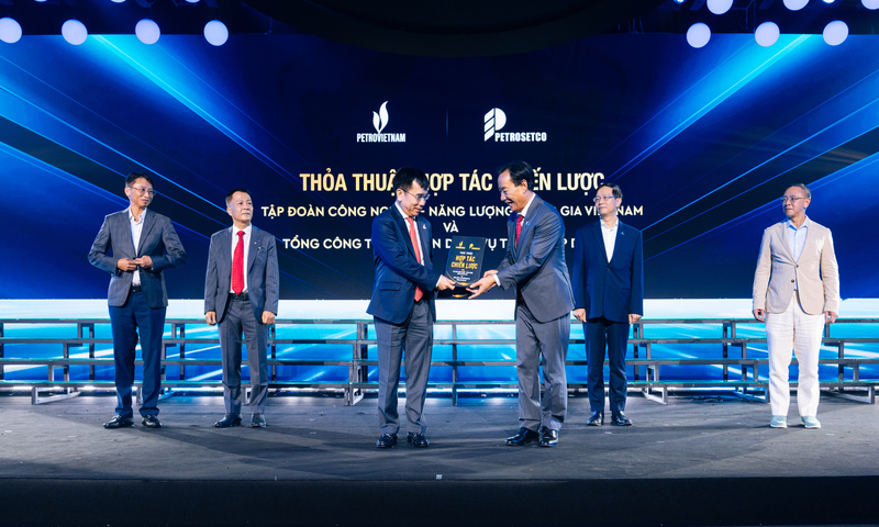 PETROSETCO: 'Sự lựa chọn số 1 trên thị trường' sau 30 năm phát triển