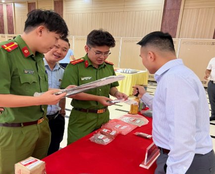 Sơn La tập huấn kỹ năng phân biệt hàng thật, hàng giả