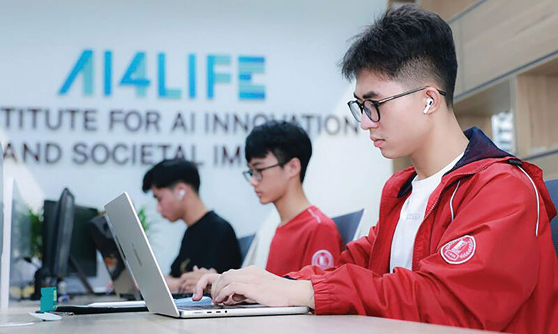 Hà Nội: Tạo đột phá nhân lực để hút các dự án công nghệ cao tỷ USD