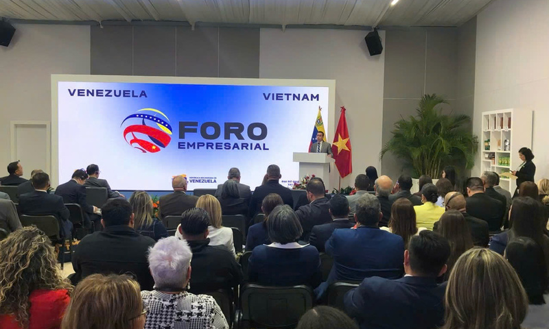 Thứ trưởng Nguyễn Hoàng Long dự Diễn đàn Doanh nghiệp Việt Nam - Venezuela