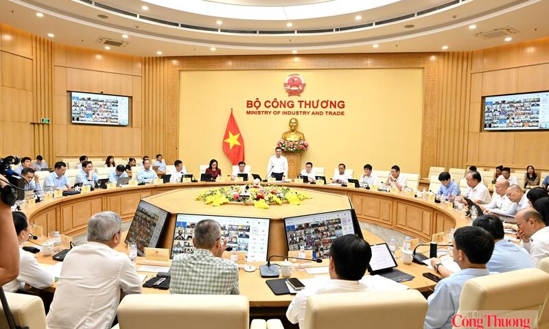 Bộ Công Thương giao ban triển khai nhiệm vụ 6 tháng cuối năm 2026