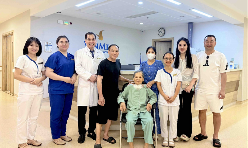 Vinmec Hạ Long phẫu thuật thành công u giáp khổng lồ cho cụ bà 88 tuổi