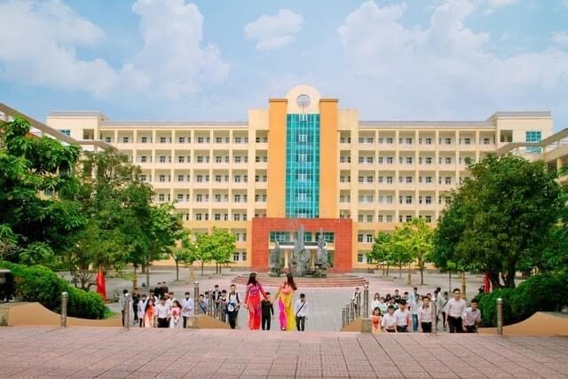 Trường Đại học Công nghiệp Việt Trì công bố điểm sàn xét tuyển 2026