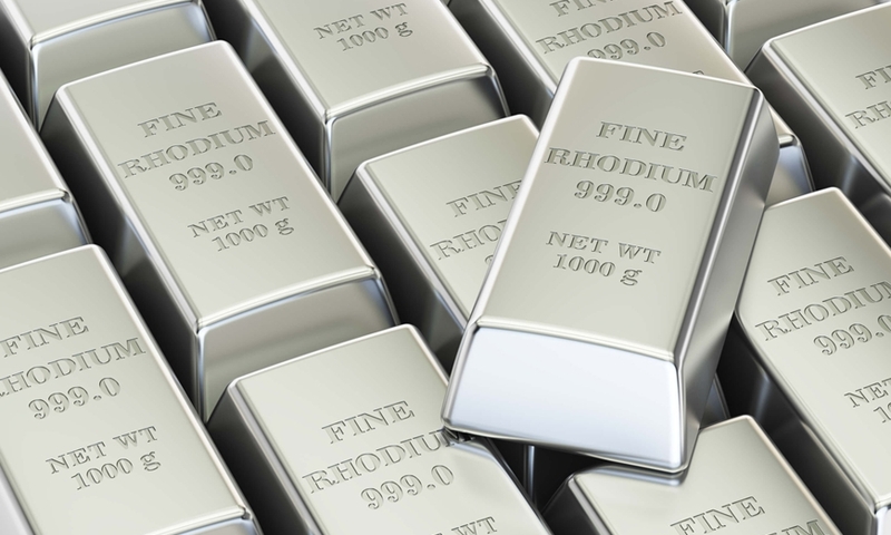 Giá kim loại quý đồng loạt giảm mạnh