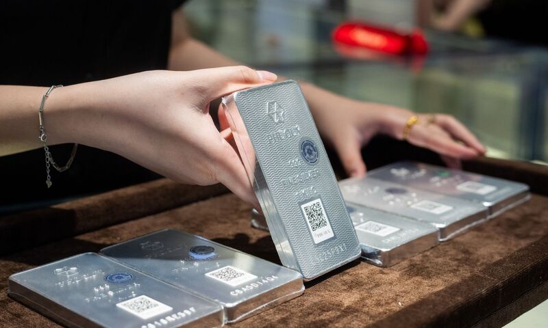 Giá bạc hôm nay 14/7/2026: Bạc nối đà giảm