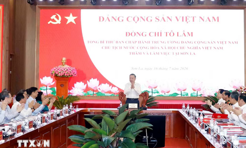 Xây dựng Sơn La thành trung tâm nông nghiệp sinh thái, chế biến nông sản và du lịch đặc sắc