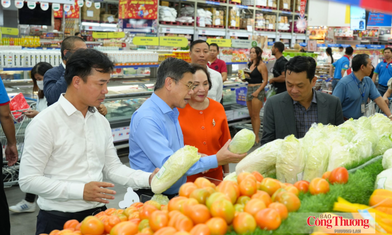 Phát triển thị trường trong nước thành động lực tăng trưởng quan trọng 