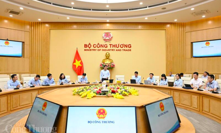 Bộ Công Thương triển khai phong trào thi đua thực hiện mục tiêu tăng trưởng 2 con số