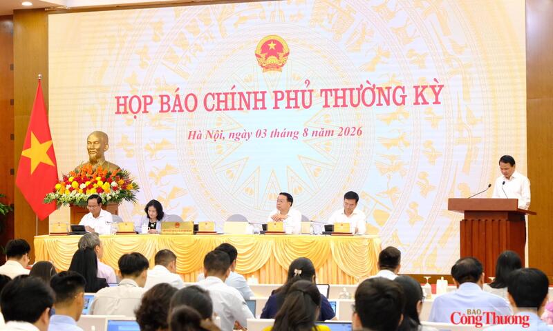 Họp báo Chính phủ: Xuất nhập khẩu 7 tháng đạt hơn 659,5 tỷ USD