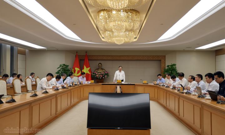 Khẩn trương hoàn thiện đề xuất cơ chế, chính sách phát triển Trung tâm lọc hóa dầu và năng lượng quốc gia tại Dung Quất 
