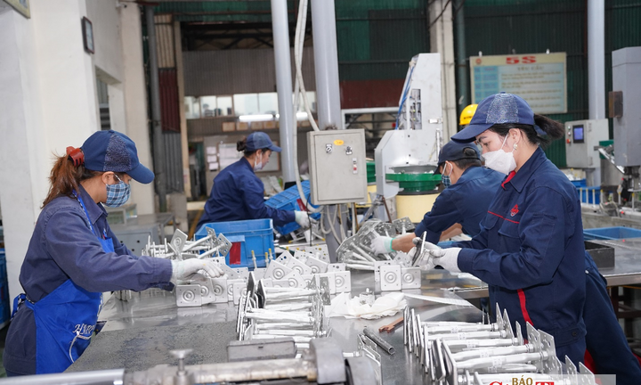 Công nghiệp chế tạo: Nâng tỷ lệ địa hóa, tăng năng lực tham gia chuỗi