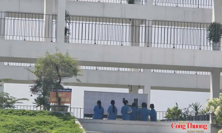 Sáng nay, 326 thí sinh tại điểm thi chuyên Tuyên Quang thi môn đầu tiên