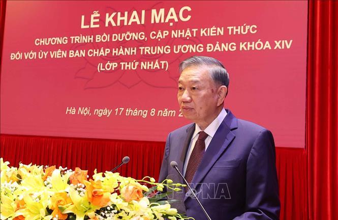 Tổng Bí thư, Chủ tịch nước Tô Lâm: Học phải gắn với công việc, trách nhiệm và kết quả phục vụ nhân dân