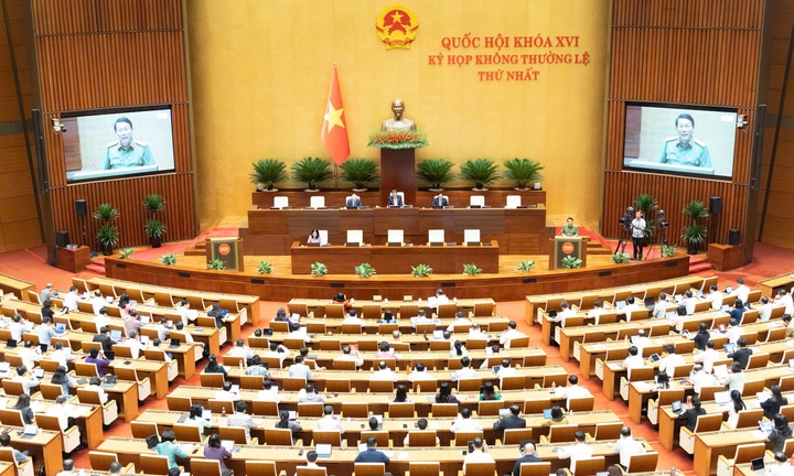 Quốc hội nghe Tờ trình, báo cáo thẩm tra 3 dự án luật thuộc lĩnh vực tư pháp