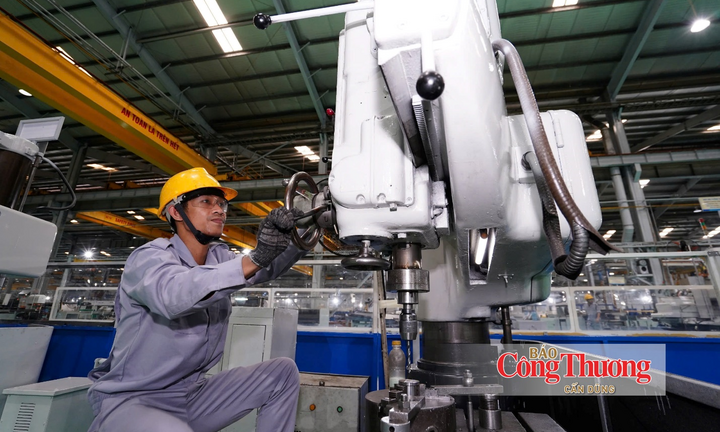 Luật Công nghiệp trọng điểm: 'Cú huých' cho công nghiệp hỗ trợ