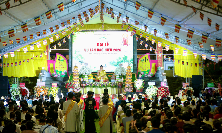 Ngày lễ Vu Lan tưởng nhớ đấng sinh thành