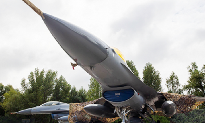 Tin công nghiệp quốc phòng 6/9: F-16 của Ukraine cạn tên lửa