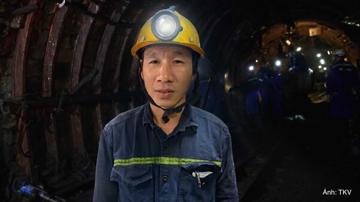 Gương sáng từ những mét lò dưới lòng đất