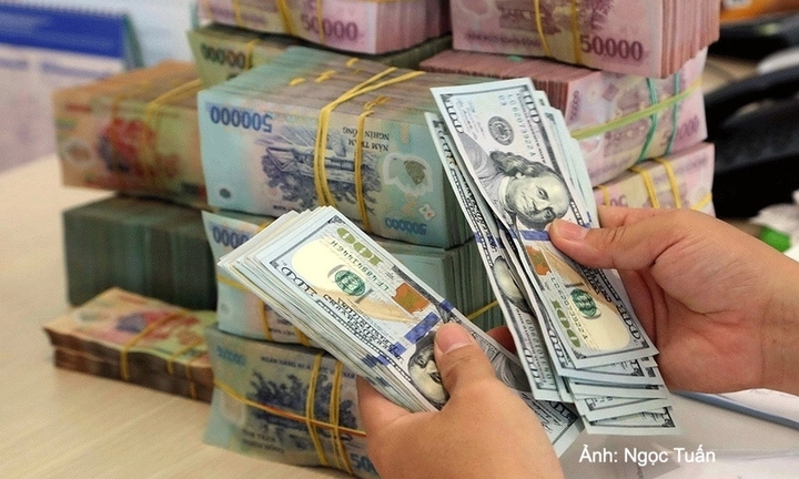Fed tăng lãi suất, dư địa nới lỏng tiền tệ của Việt Nam còn bao nhiêu?