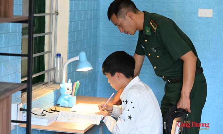 Gieo mầm tri thức nơi biên giới Sì Lở Lầu