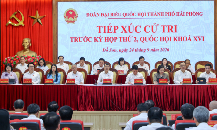 Thủ tướng: Sửa đồng bộ các luật nhằm không để giá đất tăng cao và bảo đảm chỗ ở cho người dân