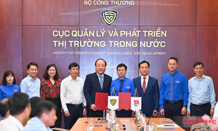 Đoàn Thanh niên Chính phủ đồng hành chương trình 'Sức sống hàng Việt'