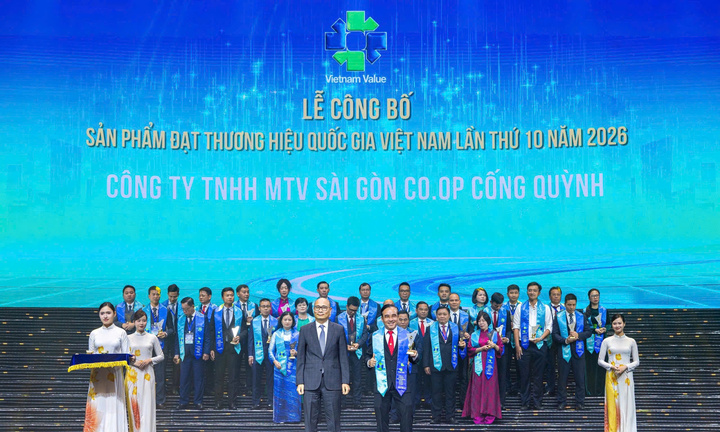 Co.opmart đạt Thương hiệu Quốc gia 2026, tặng điểm thưởng tri ân khách
