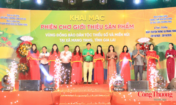 Gia Lai: Đặc sản vùng cao hội tụ tại phiên chợ Mang Yang