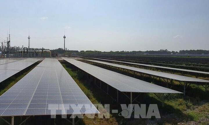 Nhật Bản tăng tốc hiện đại hóa lưới điện, mở rộng năng lượng tái tạo