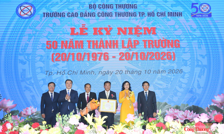 Thứ trưởng Phan Thị Thắng: Đào tạo phải liên tục đổi mới, gắn kết chặt chẽ hơn với nhu cầu của doanh nghiệp
