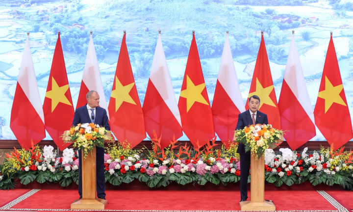 Việt Nam, Ba Lan thiết lập quan hệ Đối tác chiến lược