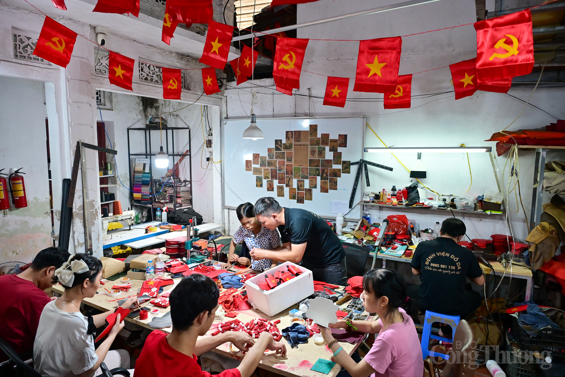 Bộ sưu tập “Việt Nam ơi” là một dự án nhỏ, nằm trong dự án “Tôi giỏi” không chỉ là hoạt động mang tính kỷ niệm. Đây còn là lời nhắc nhở rằng mỗi công dân, dù ở bất kỳ hoàn cảnh nào, đều có thể đóng góp cho đất nước