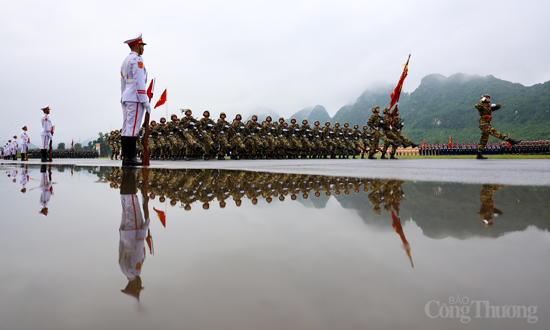 Để hoàn thành tốt nhất nhiệm vụ A80, thời gian qua, các cơ quan, đơn vị quân đội, công an đã quán triệt, triển khai thực hiện nghiêm túc, tổ chức chặt chẽ việc huấn luyện tập trung các khối diễu binh, diễu hành. Các đơn vị đã lựa chọn bổ sung những đồng chí tiêu biểu về phẩm chất chính trị, đạo đức, lối sống và ý thức tổ chức kỷ luật; đáp ứng các tiêu chuẩn về chiều cao, ngoại hình, sức khỏe tham gia các khối diễu binh, diễu hành.