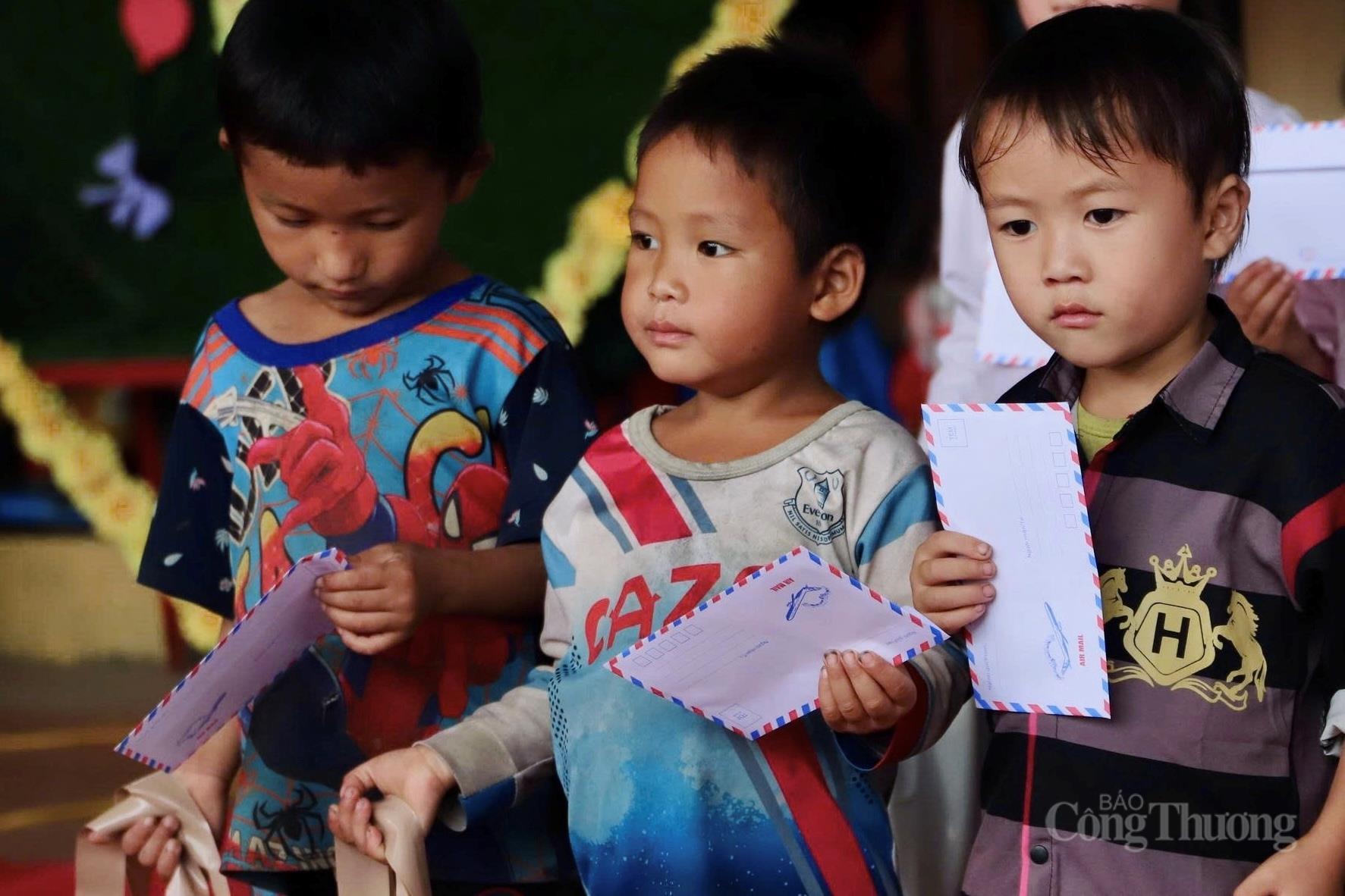 Từ Tuyên Quang, phong trào ấy chắc chắn sẽ tiếp tục lan rộng, góp thêm nhiều mái ấm vững chắc cho đồng bào nghèo khắp cả nước.