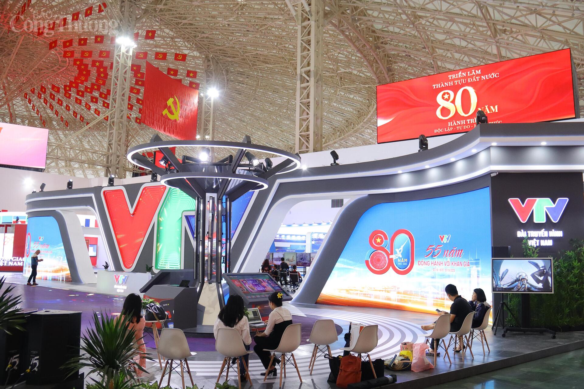 Không gian trưng bày của VTV. Ảnh: Thanh Tuấn