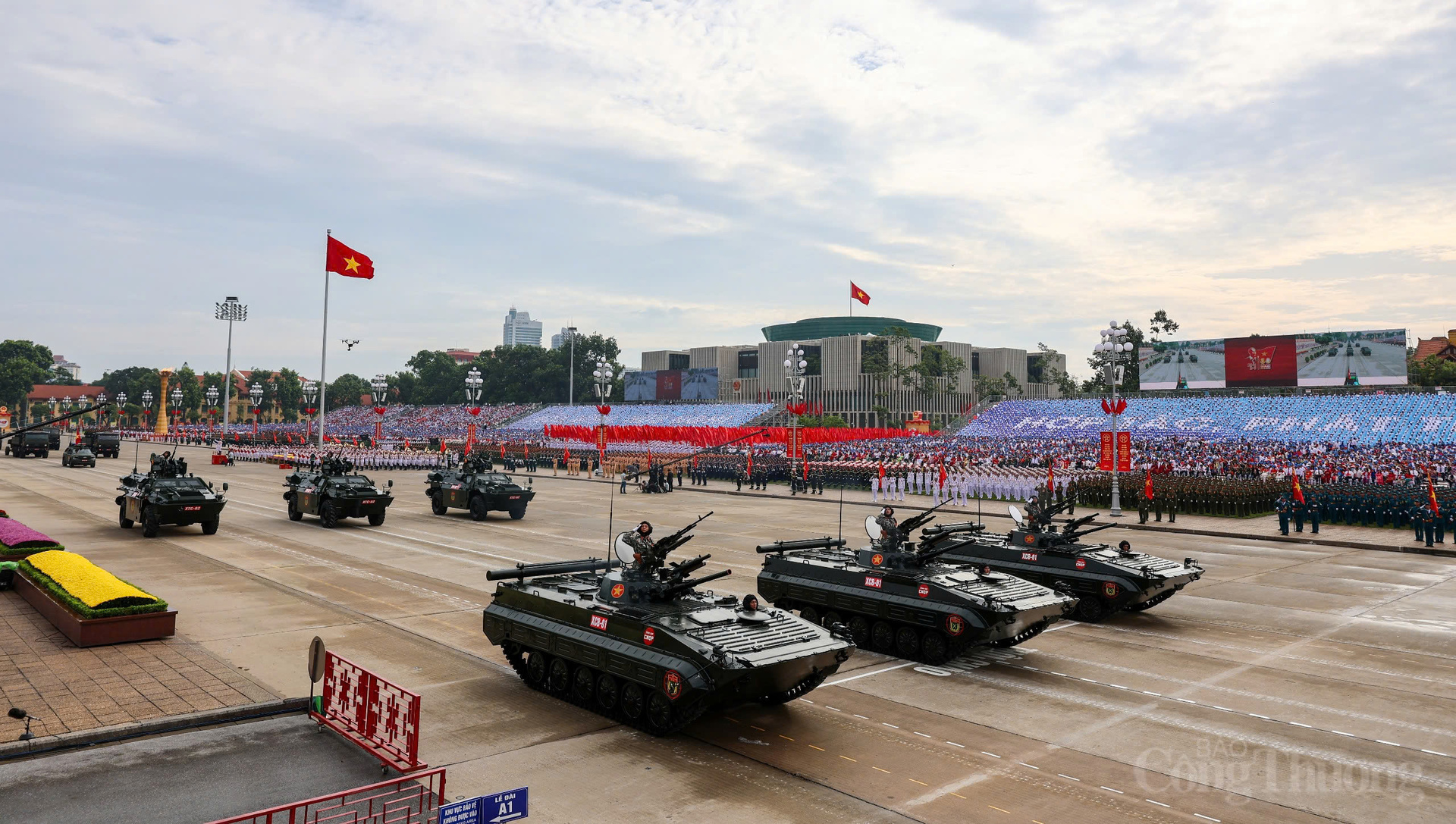 Hào khí Việt Nam nhìn từ dàn vũ khí, khí tài trên Quảng trường Ba Đình - 1
