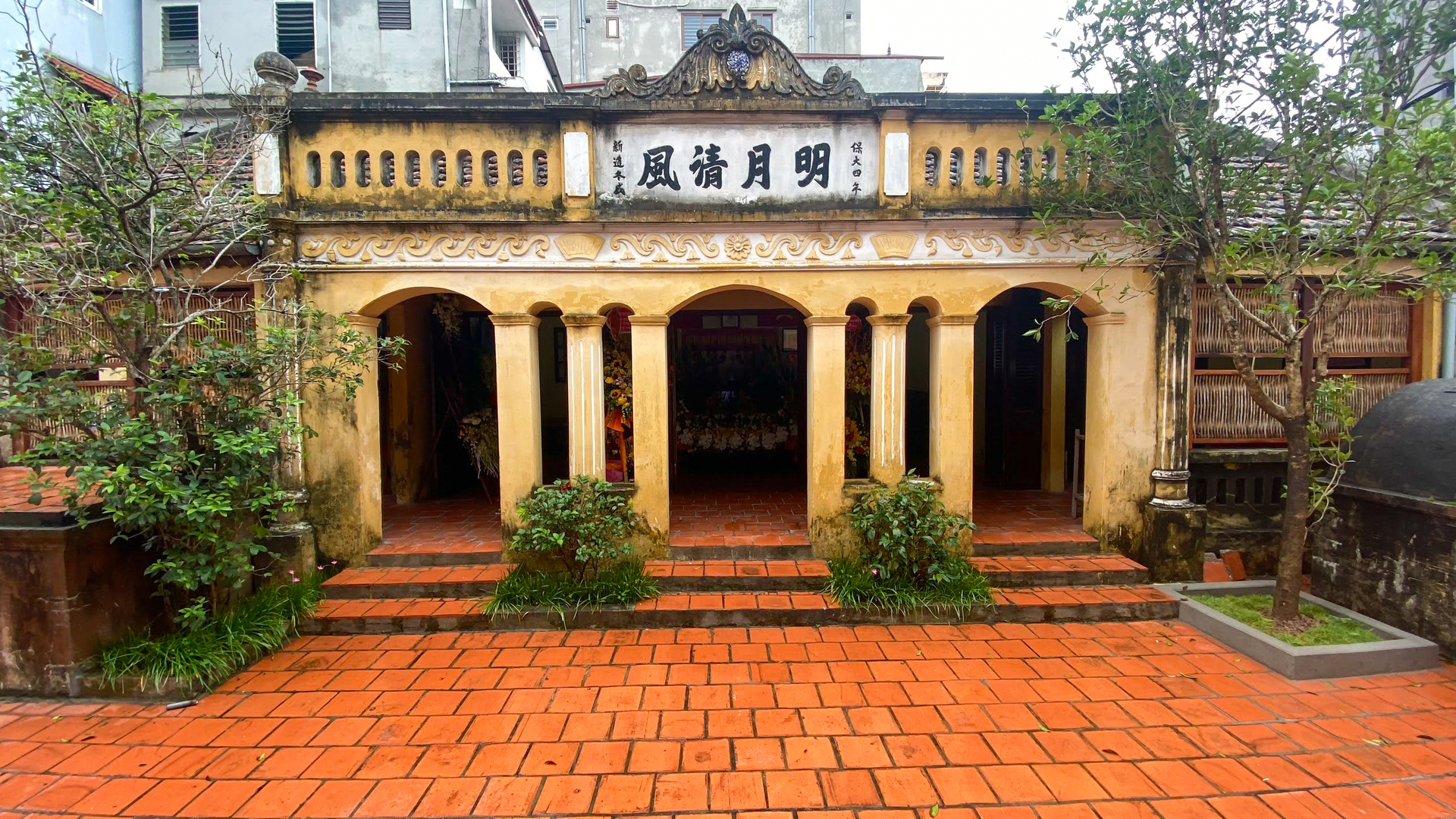 Bác đã làm việc, bàn bạc với các đồng chí trong Trung ương Đảng và Tổng bộ Việt Minh để chuẩn bị những công việc cuối cùng cho ngày lịch sử 2/9.