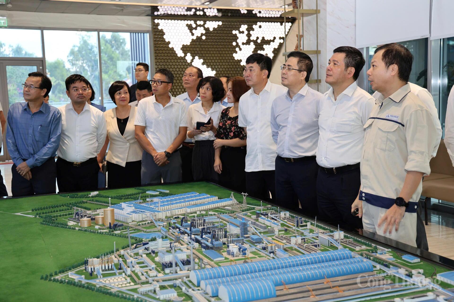 Công nghiệp dẫn dắt khát vọng Quảng Ngãi 2030 - Bài 2: Phác họa bức tranh công nghiệp sau sáp nhập - 2