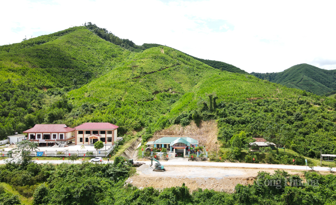 Lớp học đặc biệt trên đỉnh Giăng Màn - 13