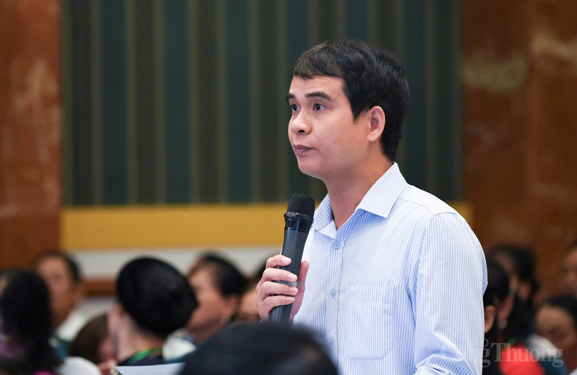 TS. Bùi Quý Thuấn, Giảng viên Đại học Phenika phát biểu.