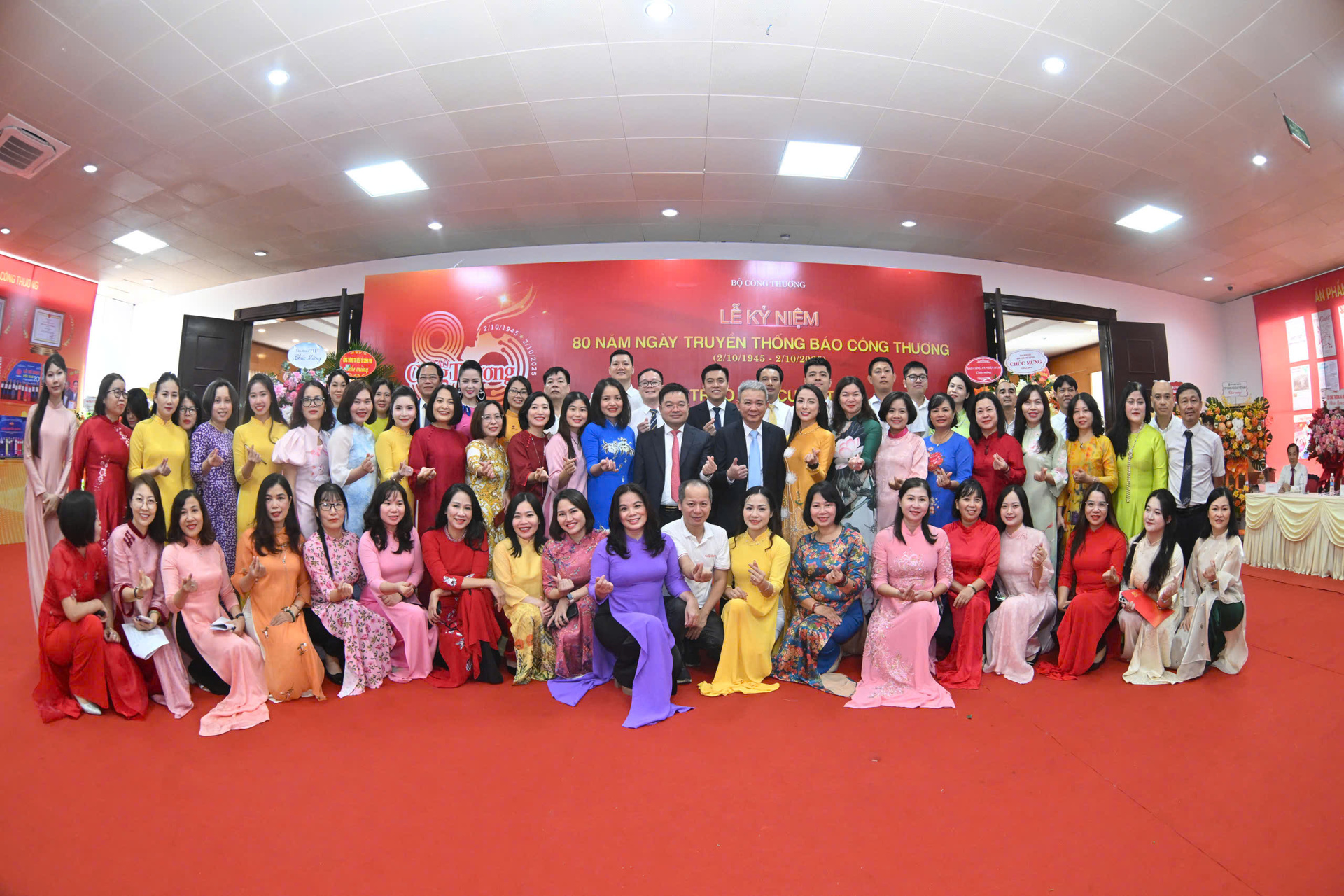 80 năm đồng hành cùng đất nước, cùng ngành Công Thương, Báo Công Thương dù hoạt động dưới nhiều tên gọi khác nhau qua các thời kỳ lịch sử, luôn vươn lên bằng công lao, tâm huyết và trí tuệ của các thế hệ lãnh đạo, cán bộ, phóng viên, biên tập viên