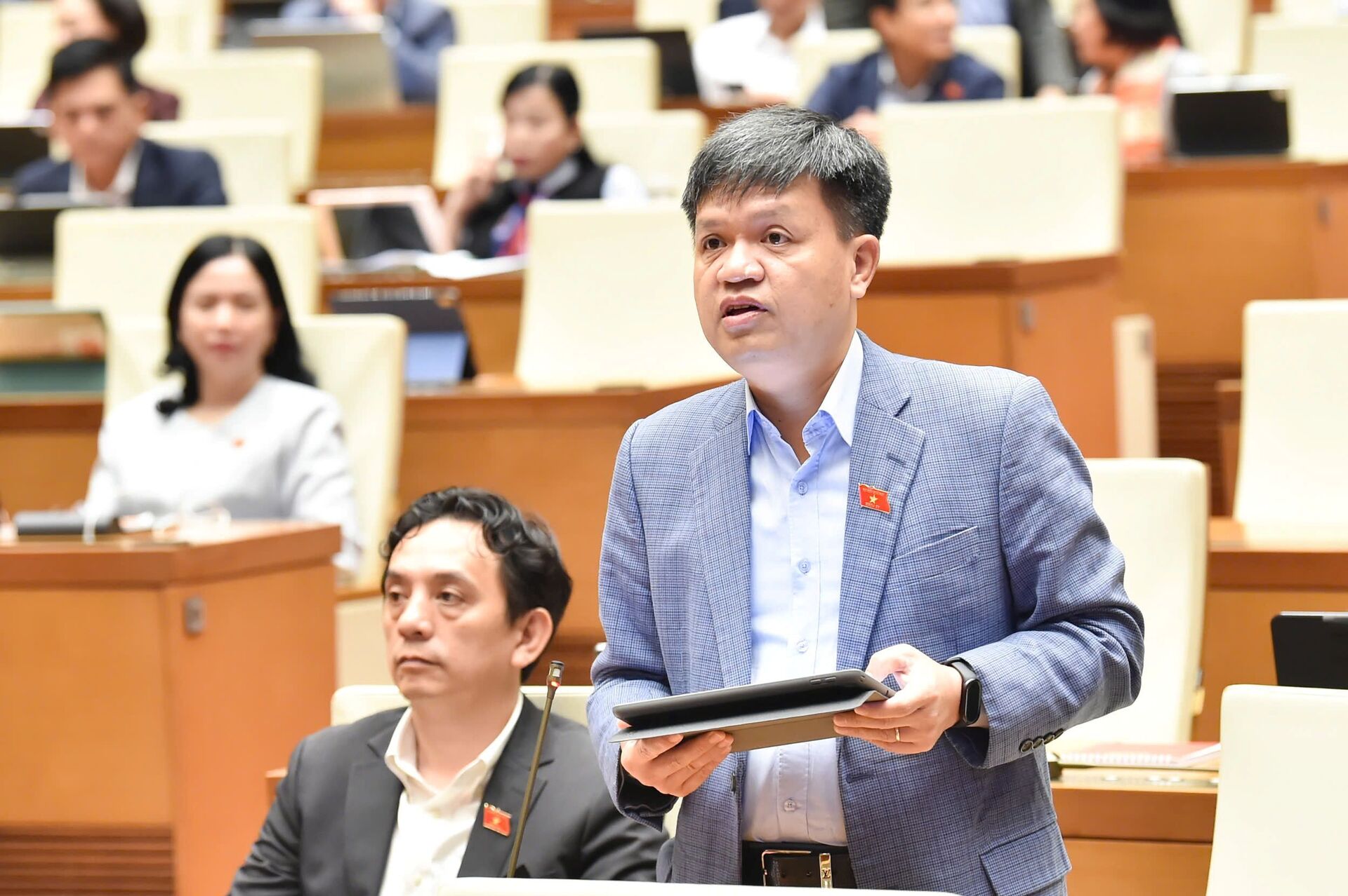 Đại biểu Tạ Đình Thi - đoàn TP. Hà Nội. Ảnh: QH