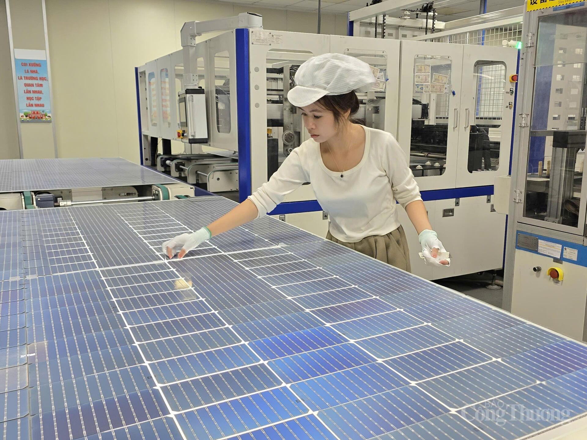 Cần thiết lập cơ chế liên kết bắt buộc với FDI và doanh nghiệp Nhà nước. Ảnh: Thu Hường