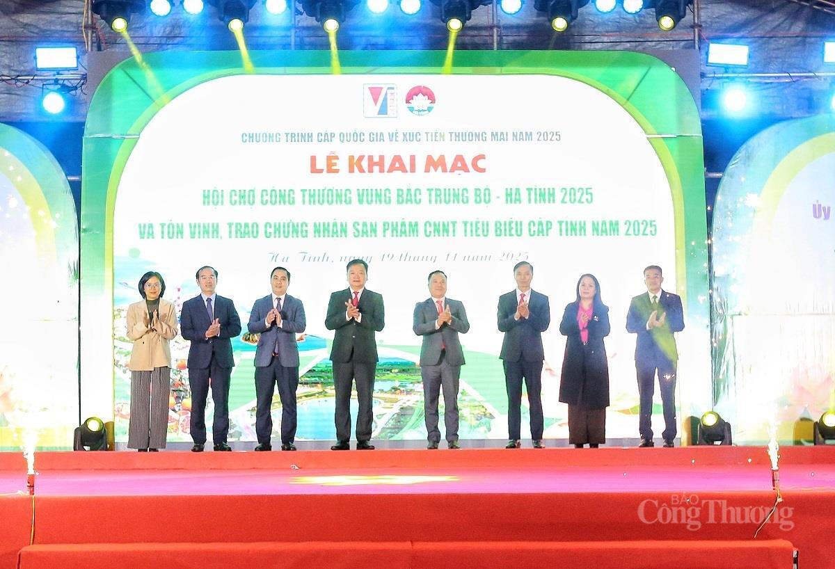 Khai mạc Hội chợ Công Thương vùng Bắc Trung Bộ – Hà Tĩnh năm 2025 - 3