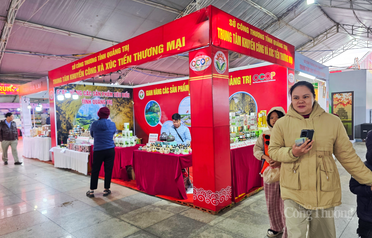 Ấn tượng các gian hàng tại Hội chợ Công Thương vùng Bắc Trung Bộ – Hà Tĩnh - 12