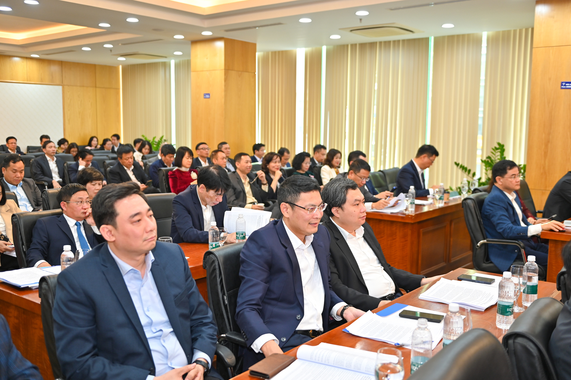 Chùm ảnh: Hội nghị tổng kết công tác Đảng năm 2025 và triển khai nhiệm vụ năm 2026 của Đảng bộ Bộ Công Thương - 5