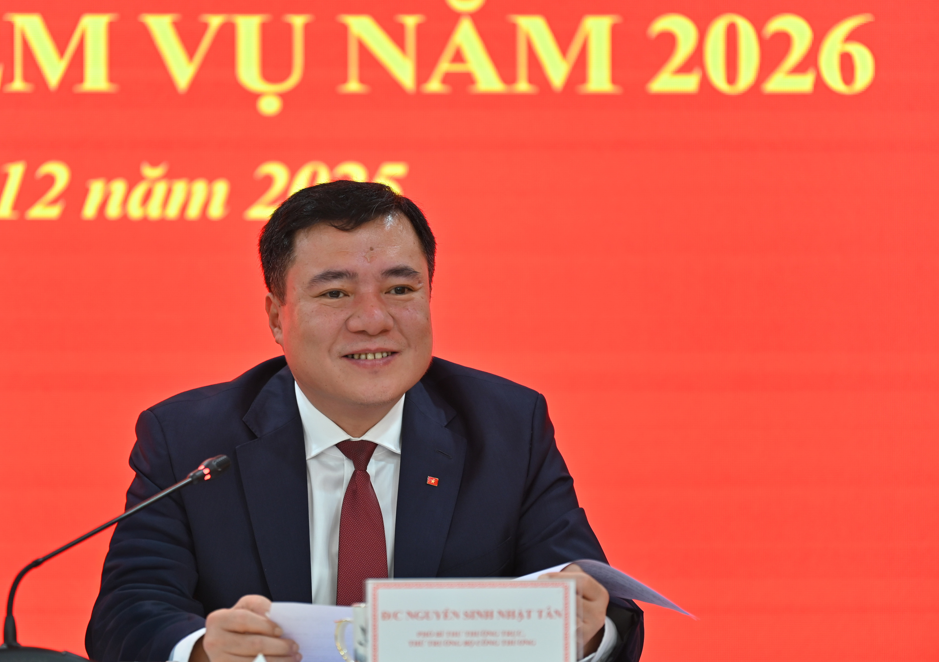 Đồng chí Nguyễn Sinh Nhật Tân - Ủy viên Ban Thường vụ, Phó Bí thư Thường trực Đảng ủy, Thứ trưởng Bộ Công Thương gởi mở những ý kiến trong các tham luận của các đại biểu.