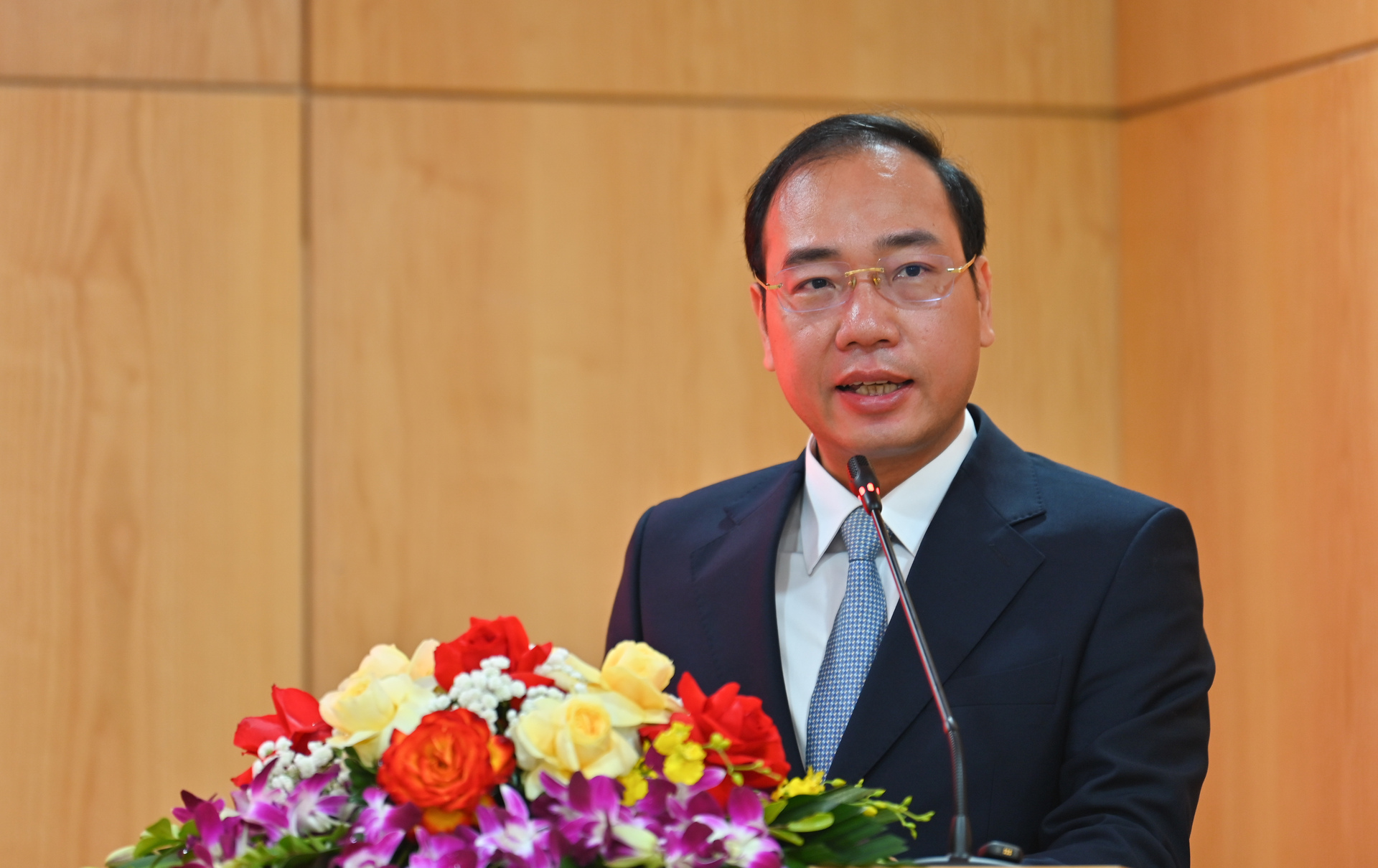 Chùm ảnh: Hội nghị tổng kết công tác Đảng năm 2025 và triển khai nhiệm vụ năm 2026 của Đảng bộ Bộ Công Thương - 9