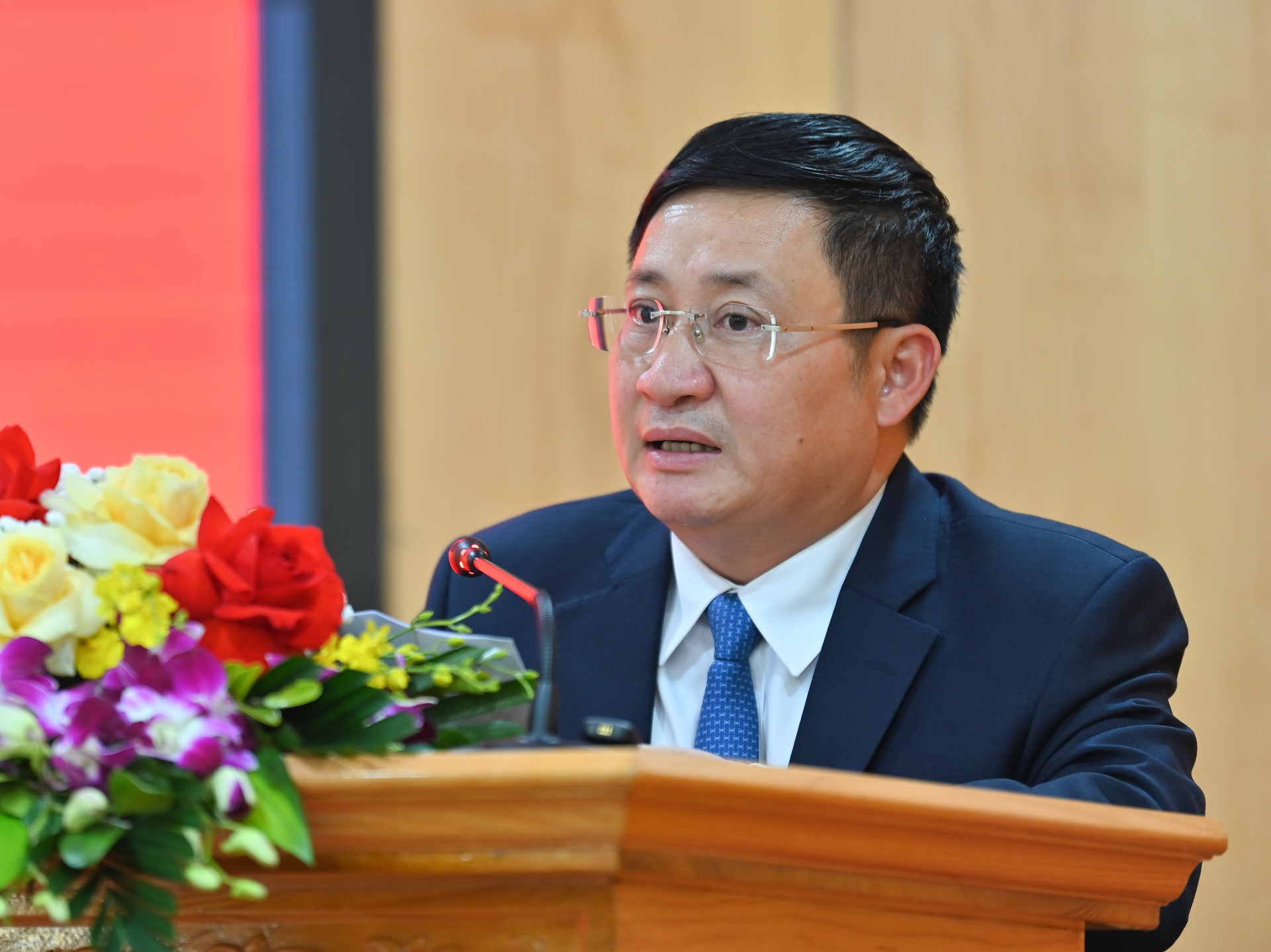 Chùm ảnh: Hội nghị tổng kết công tác Đảng năm 2025 và triển khai nhiệm vụ năm 2026 của Đảng bộ Bộ Công Thương - 14