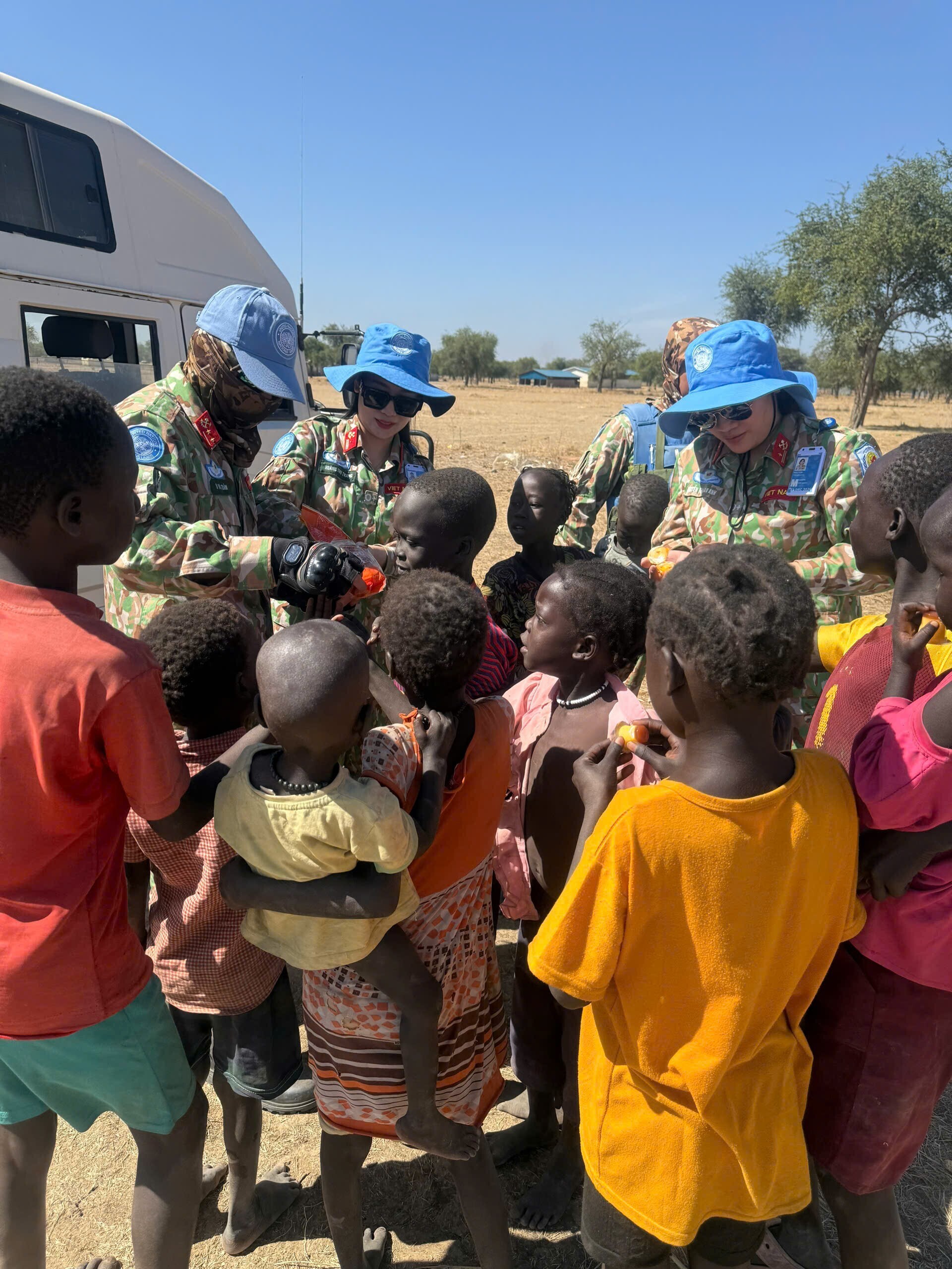 Người lính Công binh: Viết tiếp câu chuyện hòa bình tại vùng Abyei - 11